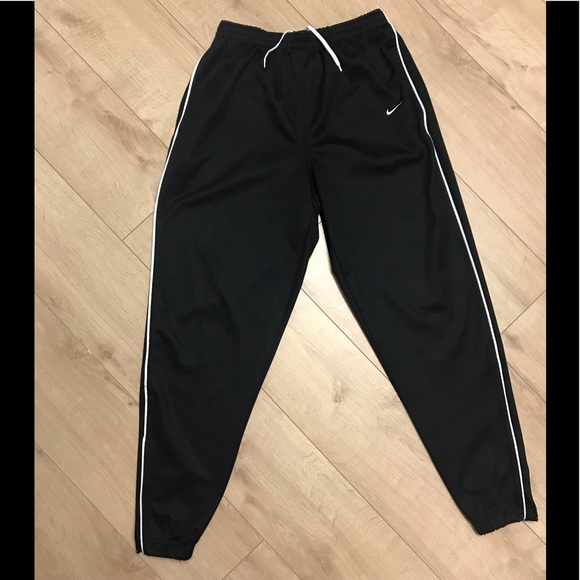 nike sweatpants with nike down the side